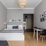 St Stephens Hideaway By Nw